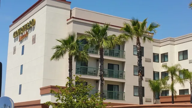 Courtyard by Marriott hotel project location - Doneright Hotel Furniture Liquidators hospitality portfolio